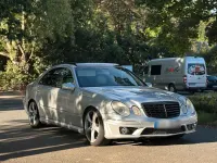 Gebraucht Mercedes E500 306 PS (225 kW) 2002 Silber Limousine