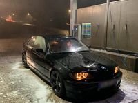 Gebraucht BMW 325 192 PS (141 kW) 2003 Schwarz Coupé