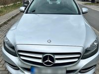 Gebraucht Mercedes C180 156 PS (114 kW) 2014 Silber Limousine