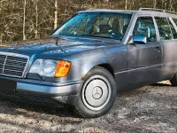 Gebraucht Mercedes E220 150 PS (110 kW) 1994 Kombi