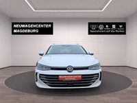 Gebraucht VW Passat Elegance 150 PS (110 kW) 2025 Oryxweiß perlmutteffekt Kombi