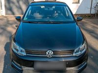 Gebraucht VW Polo 90 PS (66 kW) 2016 Schwarz Kleinwagen