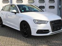 Gebraucht Audi e-tron Attraction 204 PS (150 kW) 2016 Ibisweiß SUV