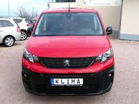 Gebraucht Peugeot Partner Premium 102 PS (75 kW) 2011 Wein rot Van / Kleinbus