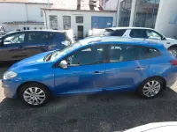 Gebraucht Renault Mégane GrandTour Initiale Paris 132 PS (97 kW) 2015 Malta blue Kombi