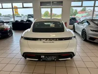 Gebraucht Porsche Taycan Turbo 500 kW (680 PS) 2020 Carraraweiss Limousine