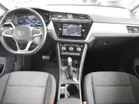 Gebraucht VW Touran Comfortline 150 PS (110 kW) 2022 Blau Van / Kleinbus