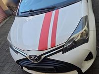 Gebraucht Toyota Yaris 69 PS (50 kW) 2015 Weiß Kleinwagen