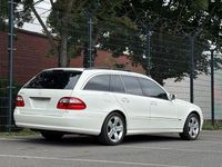 Usata Mercedes E500 306 CV (225 kW) 2004 Bianco Station wagon