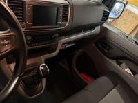 Gebraucht Opel Vivaro 144 PS (105 kW) 2023 Weiß Van / Kleinbus