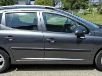Gebraucht Peugeot 207 Tendance 95 PS (69 kW) 2009 Grau Kombi