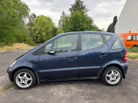 Gebraucht Mercedes A170 Classic 95 PS (69 kW) 2003 Blau Kleinwagen