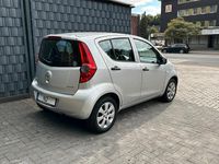 Gebraucht Opel Agila 65 PS (47 kW) 2011 Grau Kleinwagen