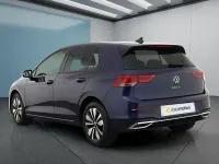 Gebraucht VW Golf VIII 150 PS (110 kW) 2024 Blau Kleinwagen