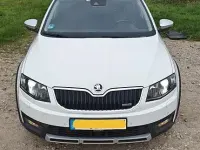 Gebraucht Skoda Octavia Scout Scout 4x4 184 PS (135 kW) 2016 Weiß Kombi