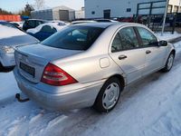 Gebraucht Mercedes C200 Classic 163 PS (119 kW) 2001 Limousine