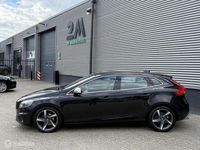 Gebraucht Volvo V40 R-Design 114 PS (83 kW) 2013 Schwarz Kombi