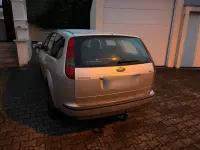 Gebraucht Ford Focus 108 PS (79 kW) 2007 Grau Kombi