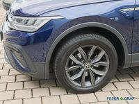 Gebraucht VW Tiguan Allspace Life 150 PS (110 kW) 2023 Atlantic blue metallic SUV