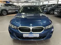 Gebraucht BMW 320 190 PS (139 kW) 2023 Blau Kombi