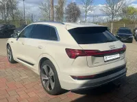Usata Audi e-tron 300 kW (408 CV) 2019 Beige SUV