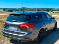 Gebraucht Ford Focus 125 PS (91 kW) 2021 Grau Kombi