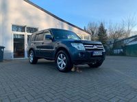 Gebraucht Mitsubishi Pajero 170 PS (125 kW) 2008 SUV