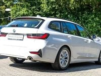 Gebraucht BMW 320 Sport Line 190 PS (139 kW) 2022 Weiß Kombi
