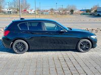 Gebraucht BMW 118 Advantage 136 PS (100 kW) 2018 Schwarz Kleinwagen