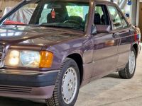 Gebraucht Mercedes 190 122 PS (89 kW) 1990 Grau Limousine