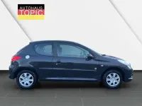 Używany Peugeot 206 60 KM (44 kW) 2012 Szary Hatchback