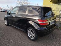 Gebraucht Mercedes B170 116 PS (85 kW) 2007 Kosmosschwarz Van / Kleinbus