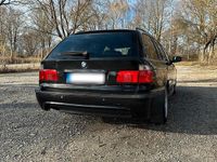 Gebraucht BMW 525 192 PS (141 kW) 2001 Schwarz Kombi