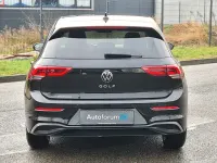 Second-hand VW Golf VIII Life 110 CP (80 kW) 2024 Negru Berlinǎ