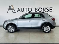 Gebraucht VW T-Roc Life 150 PS (110 kW) 2022 Pyrit silber met. SUV