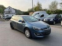 Second-hand Opel Astra 131 CP (96 kW) 2012 Albastru Break