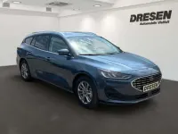 Neu Ford Focus Titanium 155 PS (114 kW) 2026 Blau Kombi