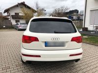 gebraucht Audi Q7 / 7 Platz / Technisch Top .