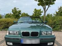Gebraucht BMW 318 Cabriolet 120 PS (88 kW) 1998 Grün Cabrio