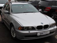 Gebraucht BMW 530 231 PS (169 kW) 2002 Grau Kombi