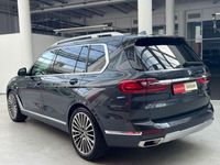 Gebraucht BMW X7 Performance 265 PS (194 kW) 2019 Arktikgrau brillanteffekt SUV