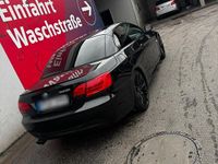 Gebraucht BMW 325 Cabriolet 218 PS (160 kW) 2012 Schwarz Cabrio