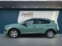 Neu Hyundai Bayon Select 101 PS (74 kW) 2025 Grün SUV