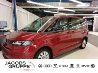 Gebraucht VW Multivan 150 PS (110 kW) 2024 Rot Van / Kleinbus