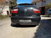 Second-hand Seat Leon CUPRA 204 CP (150 kW) 2003 Negru Hatchback