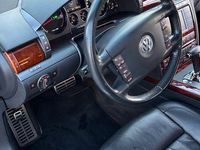 Second-hand VW Phaeton 239 CP (175 kW) 2007 Negru Berlinǎ