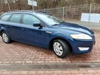 Gebraucht Ford Mondeo Ambiente 140 PS (102 kW) 2009 Blau Limousine