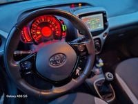 Gebraucht Toyota Aygo 69 PS (50 kW) 2015 Blau Kleinwagen