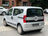 Gebraucht Fiat Qubo Dynamic 73 PS (53 kW) 2009 Silber Van / Kleinbus