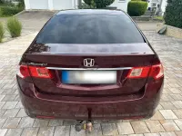 Gebraucht Honda Accord Executive 180 PS (132 kW) 2012 Rot Limousine